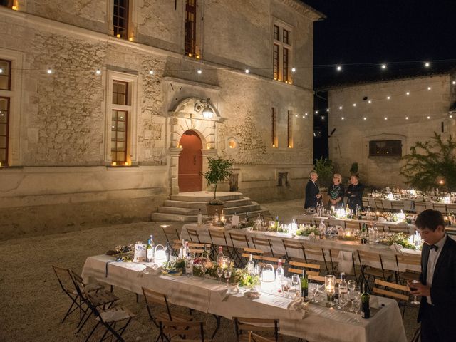 Le mariage de Paul Henri et Elvire à Saint-Léon, Gironde 35