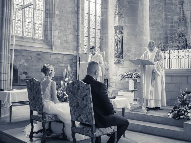 Le mariage de Corentin et Julie à Quimper, Finistère 17