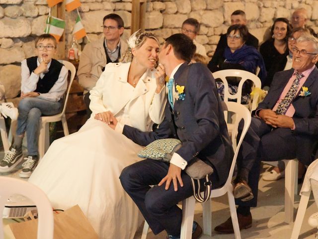 Le mariage de Loic et Mathilde à Jurignac, Charente 38