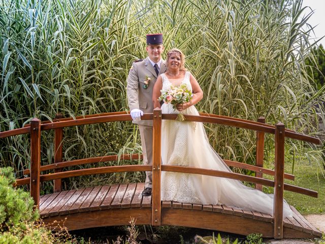 Le mariage de Boris et Elodie à Saint-Yrieix-sur-Charente, Charente 12