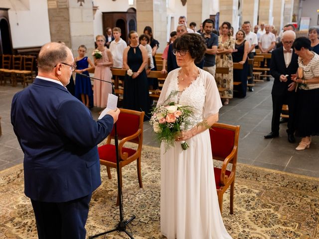Le mariage de Laurent et Florence à Commentry, Allier 10