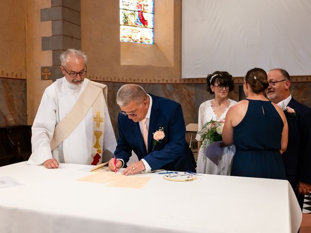 Le mariage de Laurent et Florence à Commentry, Allier 12