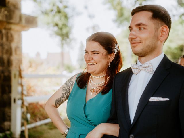 Le mariage de Simon et Talia à Merry-sur-Yonne, Yonne 32