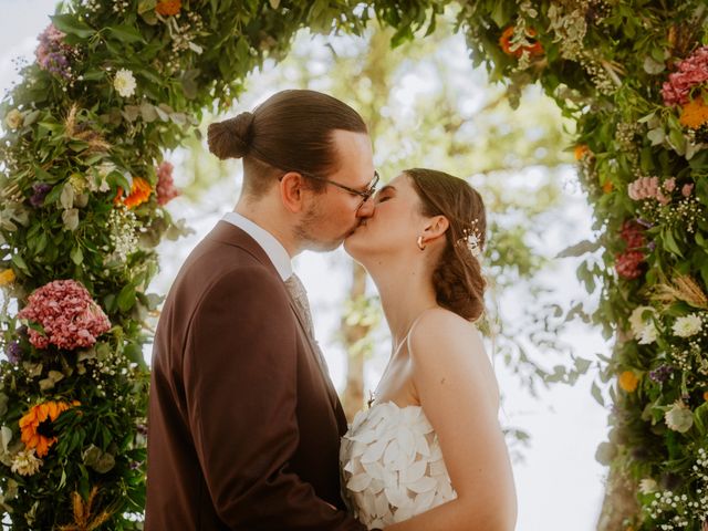 Le mariage de Simon et Talia à Merry-sur-Yonne, Yonne 85