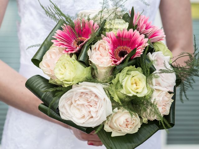 Le mariage de Jessy et Corinne à Machemont, Oise 9