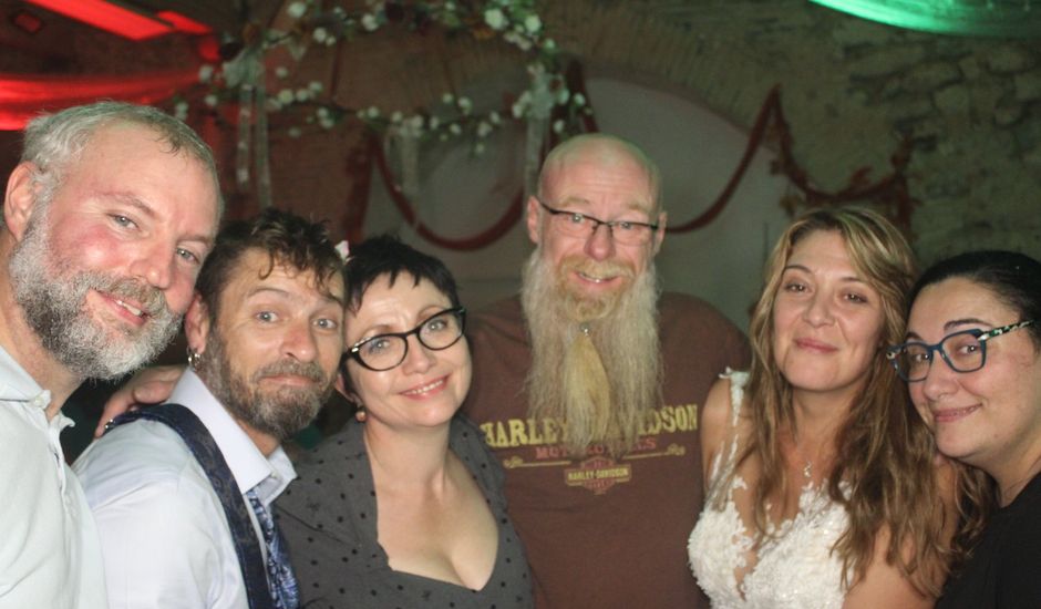 Le mariage de Steffie et Bruno à Hontanx, Landes