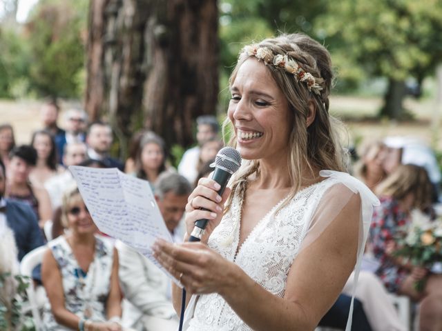 Le mariage de Anthony et Charlotte à Lantignié, Rhône 43