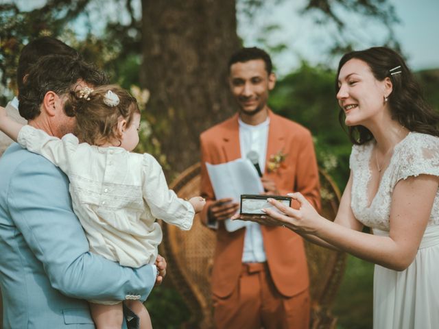 Le mariage de Florent et Charlotte à Cordelle, Loire 61