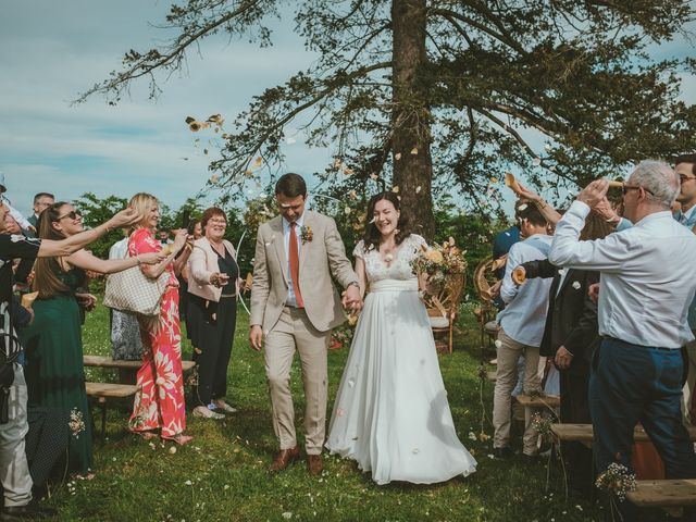 Le mariage de Florent et Charlotte à Cordelle, Loire 65