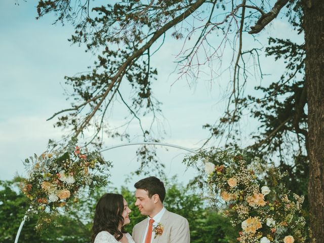 Le mariage de Florent et Charlotte à Cordelle, Loire 76