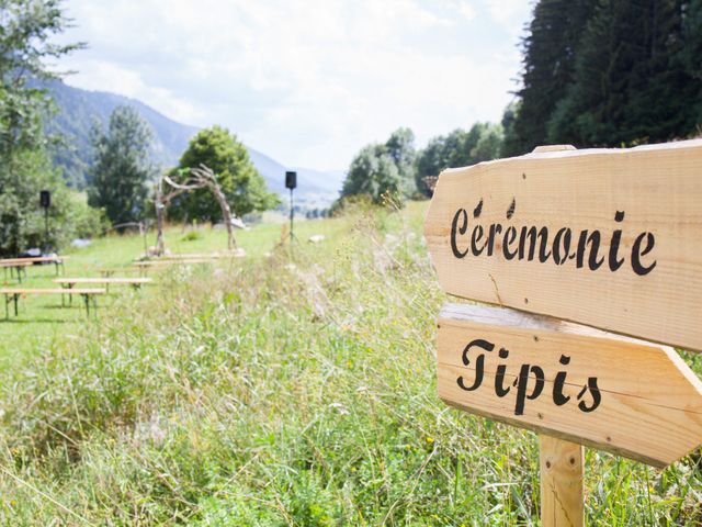 Le mariage de Julien et Caroline à Autrans, Isère 4