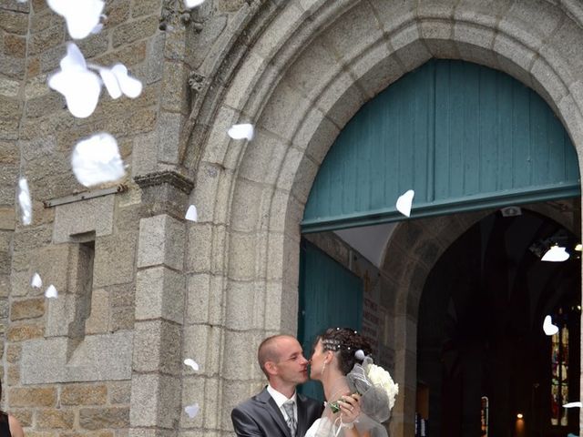 Le mariage de Thomas et Sandy à Coëtmieux, Côtes d&apos;Armor 8