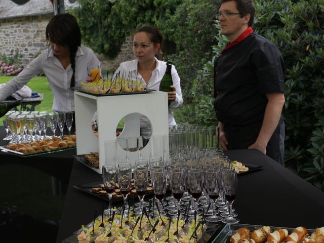 Le mariage de Thomas et Sandy à Coëtmieux, Côtes d&apos;Armor 12