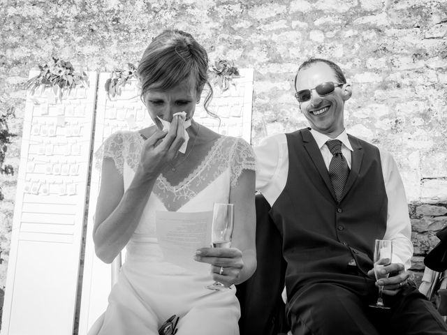 Le mariage de Yvan et Annelise à Benon, Charente Maritime 71