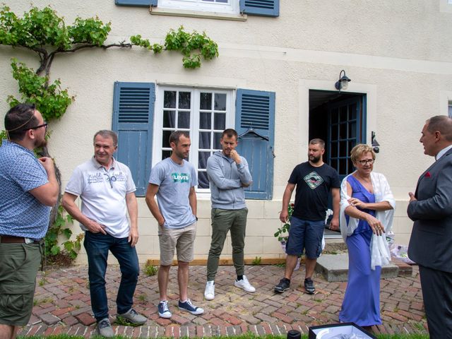 Le mariage de Arnaud et Flavie à Vimoutiers, Orne 9