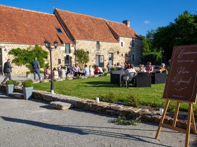 Le mariage de Arnaud et Flavie à Vimoutiers, Orne 30