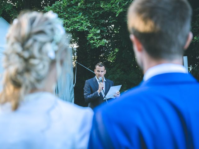 Le mariage de John et Mylène à Luneray, Seine-Maritime 20