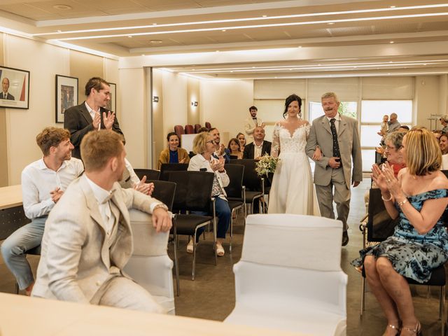 Le mariage de Matthieu et Marie à Riec-sur-Bélon, Finistère 15