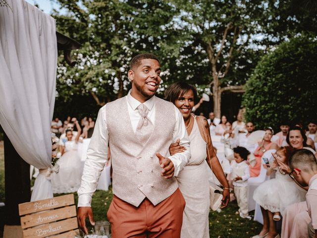 Le mariage de Fabrice et Mélissa à Saint-Étienne-des-Oullières, Rhône 76
