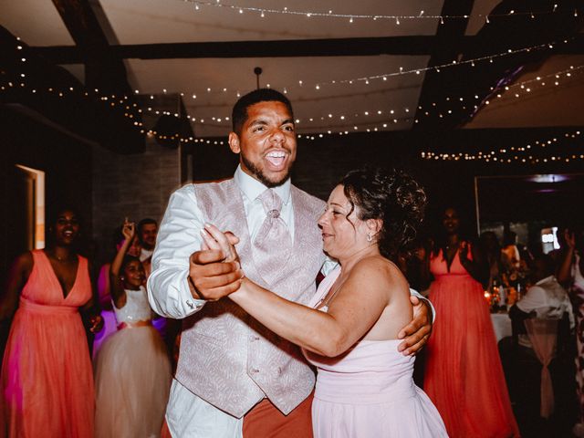 Le mariage de Fabrice et Mélissa à Saint-Étienne-des-Oullières, Rhône 152
