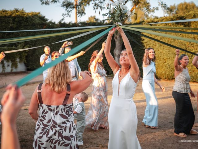 Le mariage de Yohan et Caroline à Bruyères-le-Châtel, Essonne 16