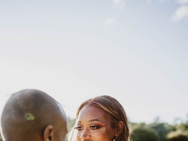 Le mariage de Maximiano et Kathlyn à Fresneaux-Montchevreuil, Oise 171