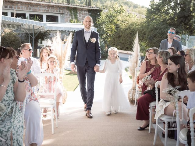 Le mariage de Mathieu et Magalie à Auribeau-sur-Siagne, Alpes-Maritimes 19