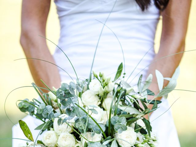 Le mariage de Yannick et Laurie à Châteauneuf-sur-Isère, Drôme 2