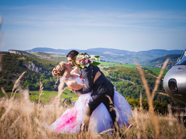 Le mariage de Cyril  et Coralie à Matour, Saône et Loire 14