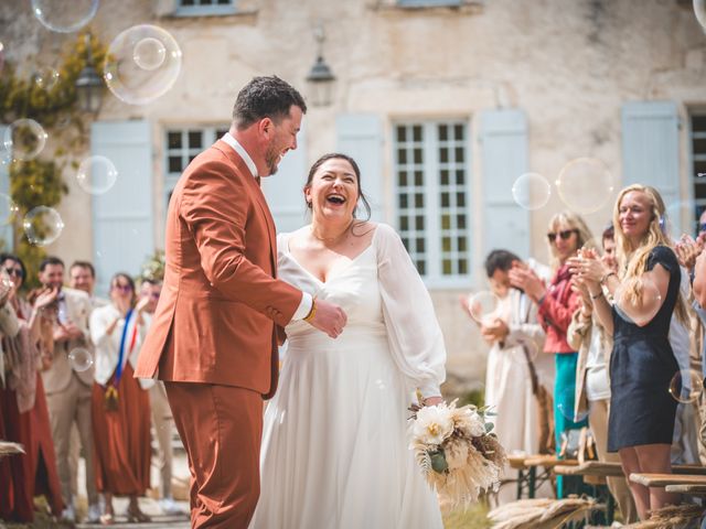 Le mariage de Josselin et Léa à Saint-Laurent-de-la-Prée, Charente Maritime 4