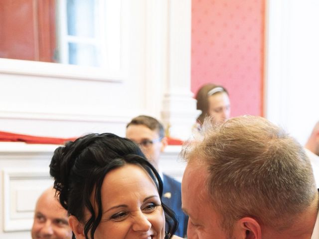 Le mariage de Christophe et Sindy à Les Ponts-de-Cé, Maine et Loire 36