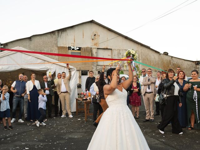 Le mariage de Christophe et Sindy à Les Ponts-de-Cé, Maine et Loire 56