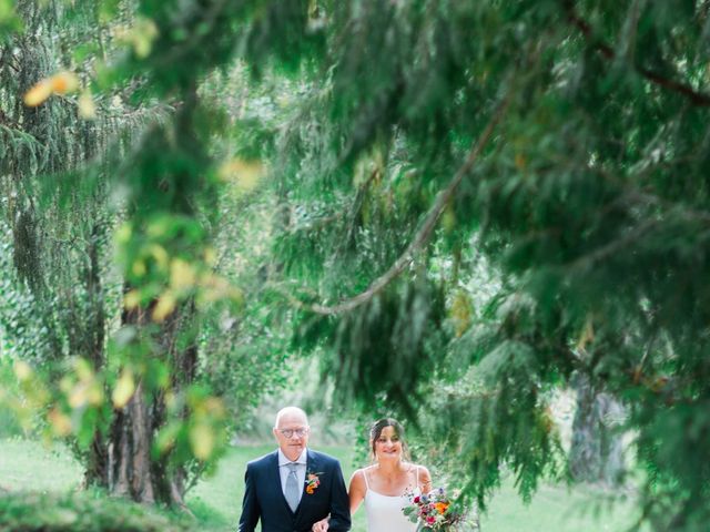 Le mariage de Théo et Inès à Jaillans, Drôme 6