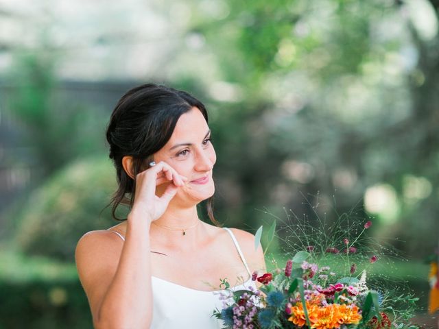 Le mariage de Théo et Inès à Jaillans, Drôme 15