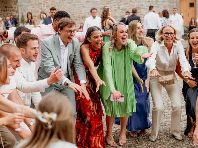 Le mariage de Benjamin et Lucie à Fougères, Ille et Vilaine 65