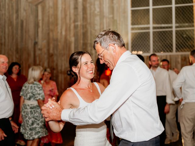 Le mariage de Benjamin et Lucie à Fougères, Ille et Vilaine 97