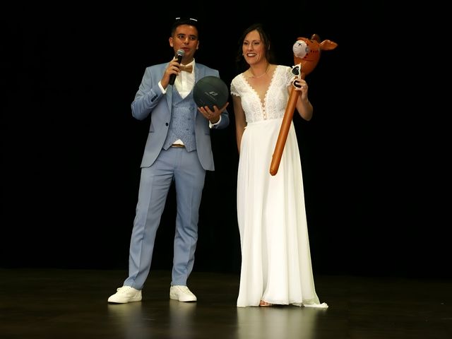 Le mariage de Damien et Angélique à Sigournais, Vendée 5