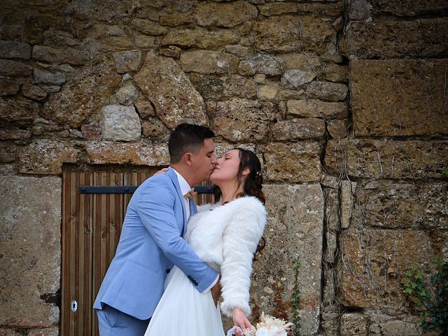 Le mariage de Damien et Angélique à Sigournais, Vendée 10
