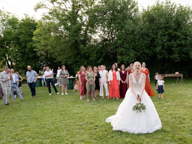 Le mariage de Loïc et Gwenaelle à Noroy-le-Bourg, Haute-Saône 31