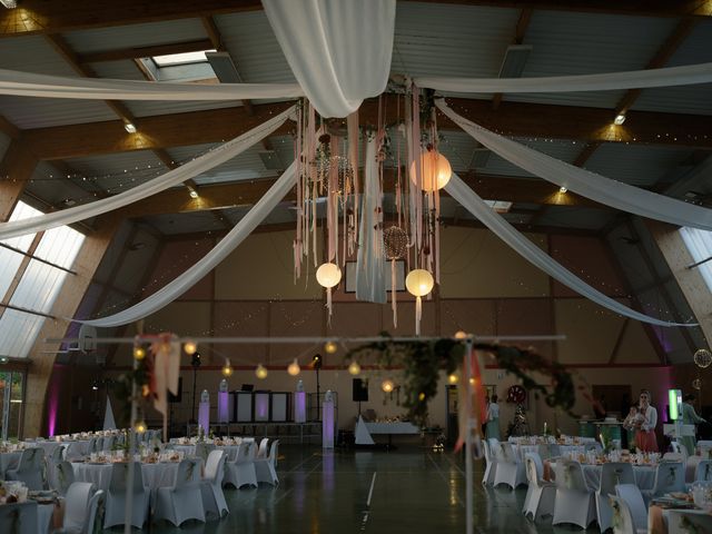 Le mariage de Loïc et Gwenaelle à Noroy-le-Bourg, Haute-Saône 35
