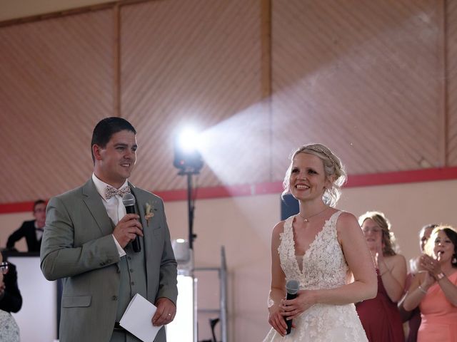 Le mariage de Loïc et Gwenaelle à Noroy-le-Bourg, Haute-Saône 38