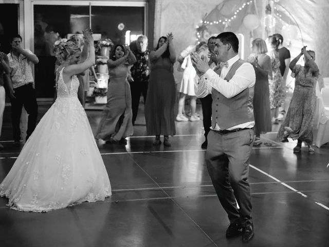 Le mariage de Loïc et Gwenaelle à Noroy-le-Bourg, Haute-Saône 45