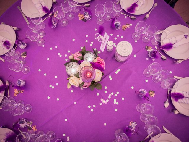 Le mariage de Xavier et Elodie à Saint-Laurent-d&apos;Agny, Rhône 28