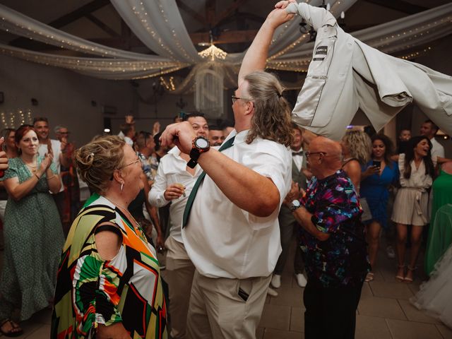 Le mariage de Ludovic et Karolina à Vitrolles, Bouches-du-Rhône 83