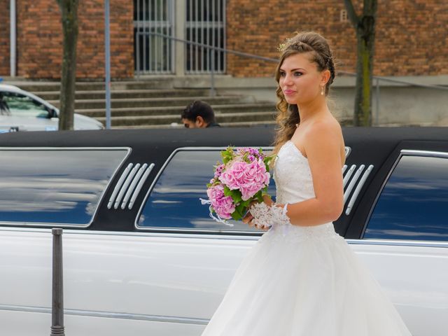 Le mariage de Jean-David et Naomi à Courtenay, Isère 8