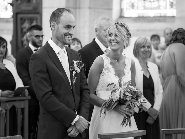 Le mariage de Julien et Cindy à Saint-Venant, Pas-de-Calais 73