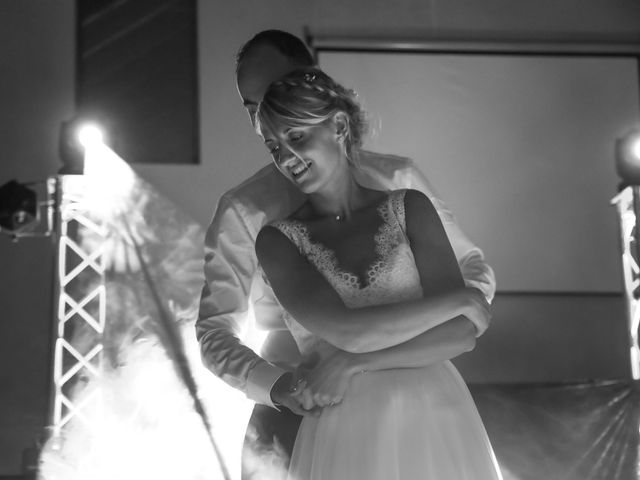 Le mariage de Julien et Cindy à Saint-Venant, Pas-de-Calais 199