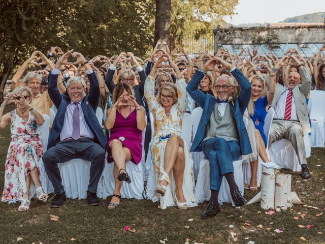 Le mariage de Mikael et Virginie à Vignieu, Isère 38