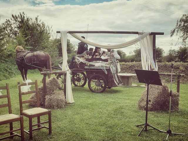 Le mariage de Stéphanie et Emmanuel à Moyon, Manche 2