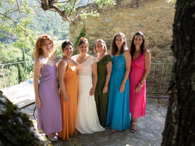 Le mariage de Thibault et Emilie à Nyons, Drôme 12